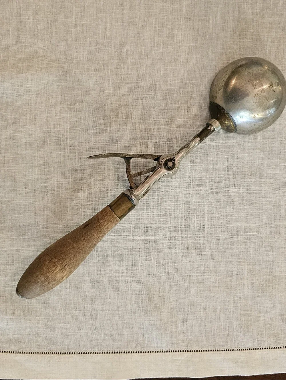 Gilchrist authentic antique